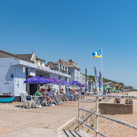 Wave Cottage By Bloom Stays Sandgate Exterior foto